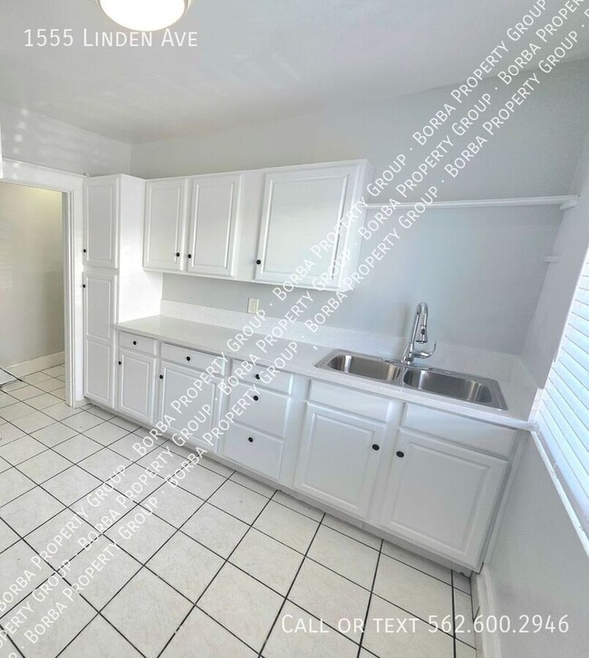 Building Photo - 1555 Linden Ave Rental