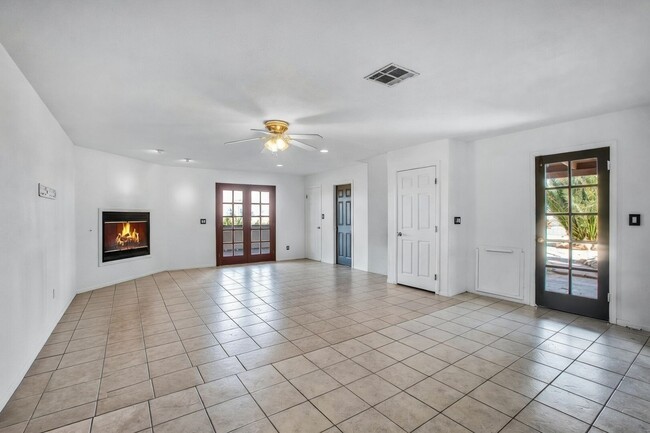 Photo - For Rent: Spacious 4-Bedroom Home with Stunning Panoramic Views in Twentynine Palms!
