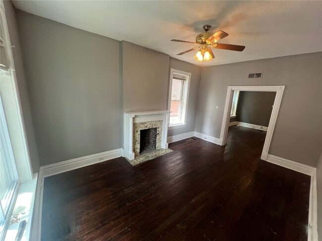 Photo - 3137 Chippewa St Apartment Unit 1