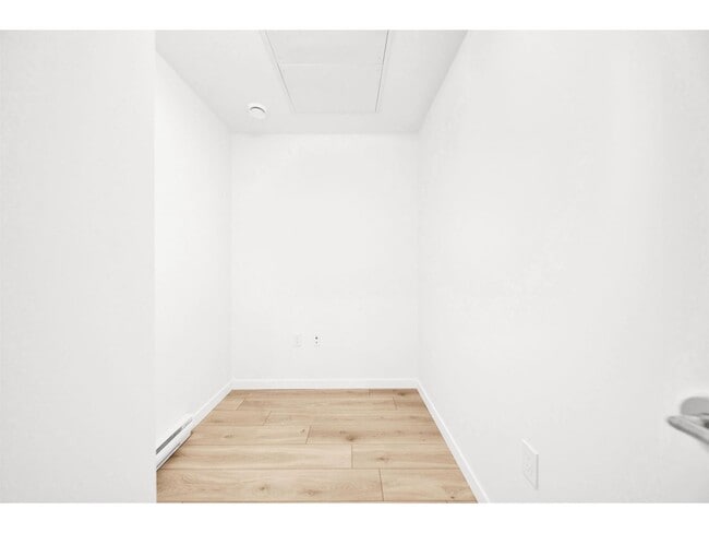 Photo - 7936-7206 206 St Unité 109