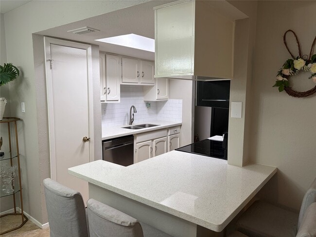 14555 Wunderlich Dr Unidad 2201