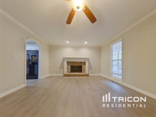 Photo - 21 Oliver Ct