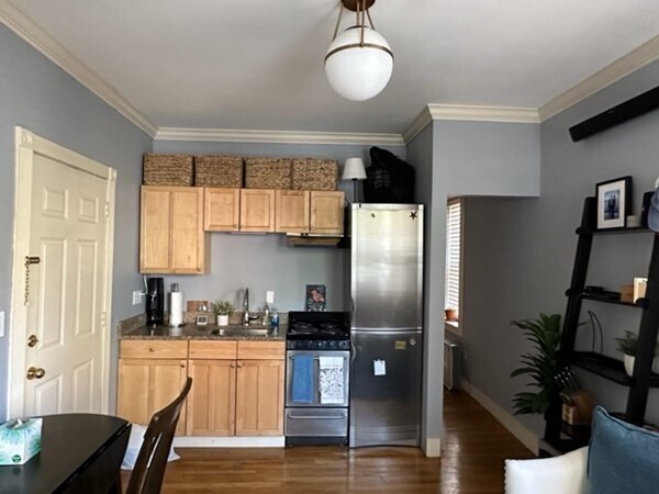 Photo - 27 Anderson St Unit 1