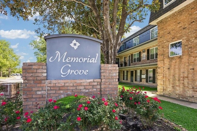 Building Photo - 9031 Gaylord Dr Unit 135