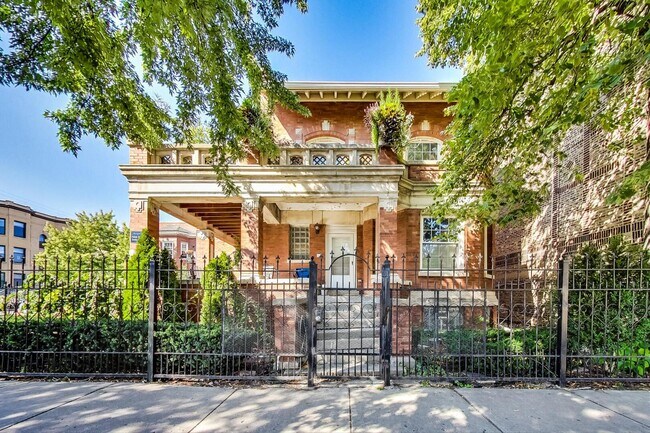 Photo - 2950 W Palmer St Unidad C1 Rental