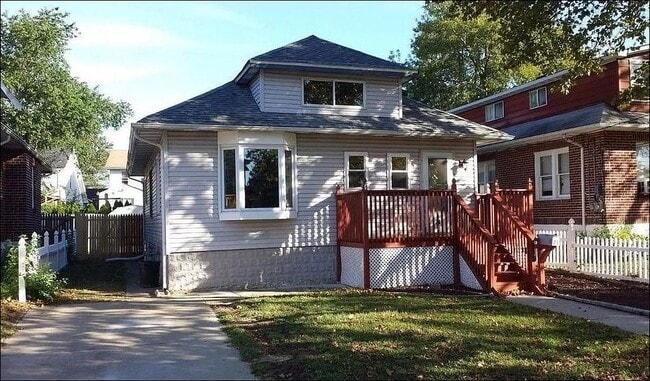 Building Photo - 21 W 2nd Ave