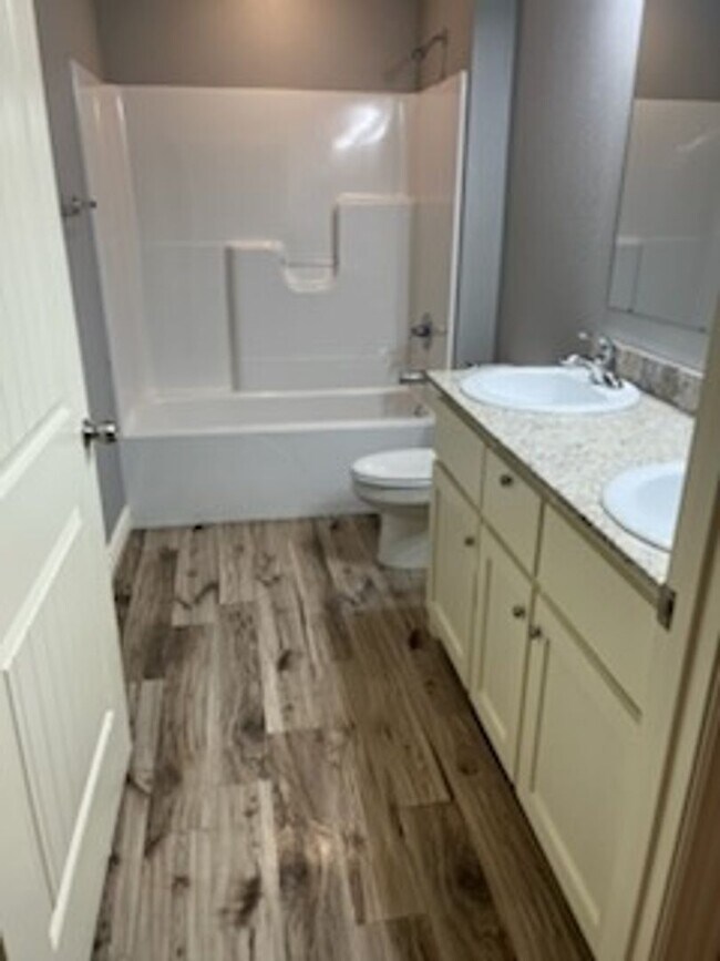 Photo - 3 bedroom Duplex