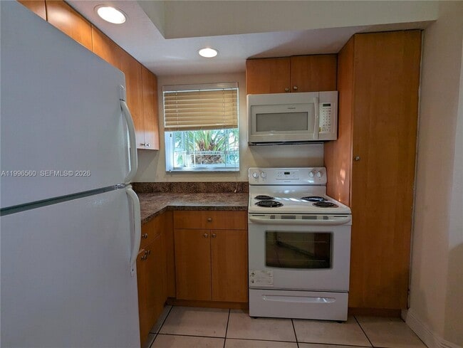 Photo - 3430 Pinewalk Dr N Unit 627