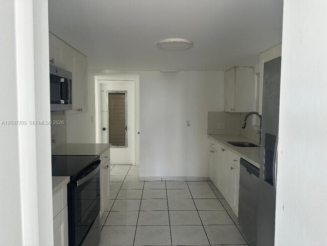 1075 92nd St Unit 603