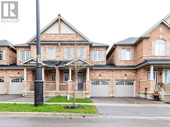 Photo - 32 Kempenfelt Trail