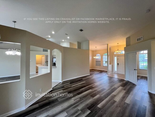 Photo - 625 SW Jacoby Ave