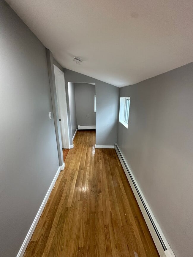 19-119 Old Morton St Unit 15B