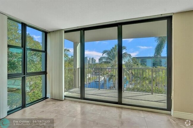 Building Photo - 1201 River Reach Dr Unit 404 Rental