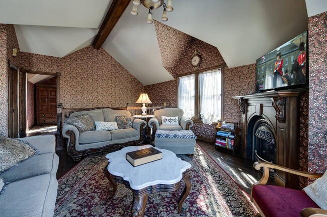 Photo - Winter rental! Luxury 4 bed, 3 bath home i...
