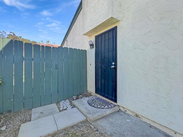 Building Photo - 1937 Terracina Cir Rental