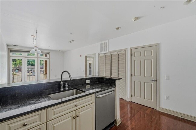 Photo - 7400 River Rd Unit 217