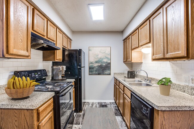 Photo - Monarch Pass Apartments