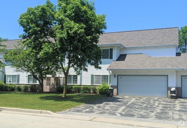 Building Photo - 4747 S Forest Point Blvd Rental
