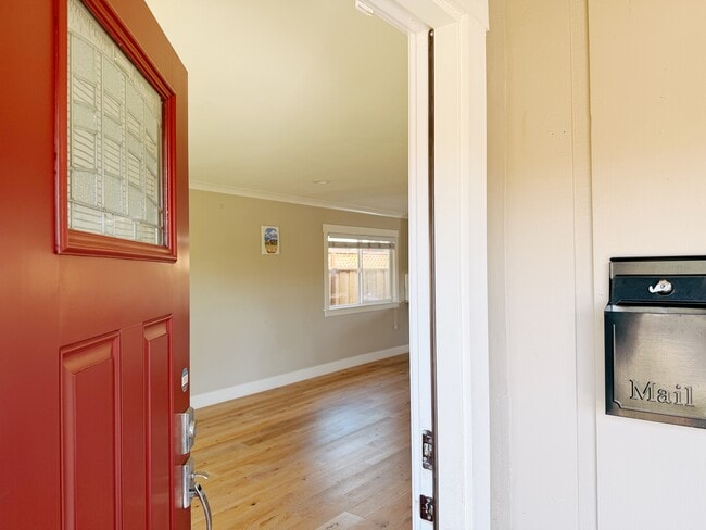 Photo - 715 Bucher Ave