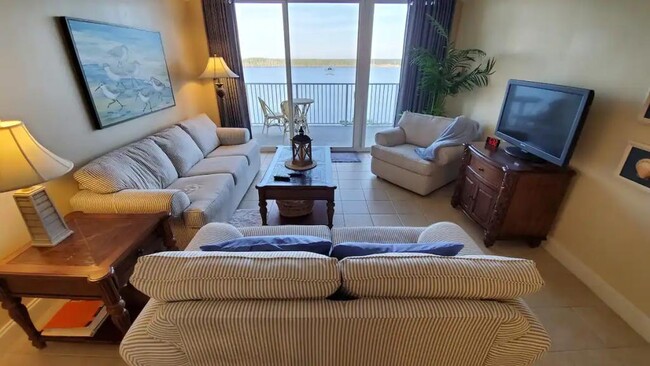 Building Photo - 13427 Blue Heron Beach Dr Unit 20603 Rental