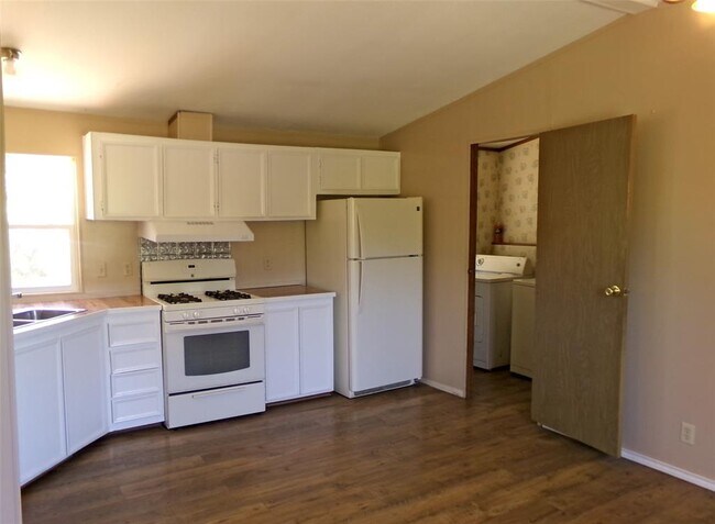 Photo - 1603 Tierra Alto St