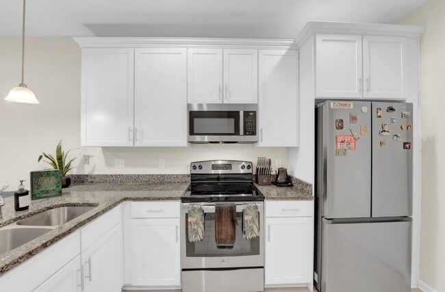 Photo - 11287 Estancia Villa Cir