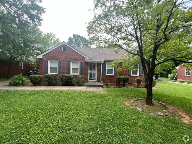 Building Photo - MTSU  one block away!  Do not miss this one! Rental