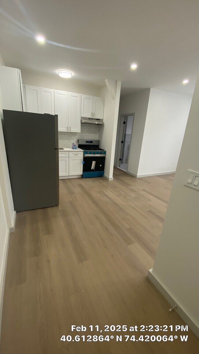 Photo - West 7th Street Lofts