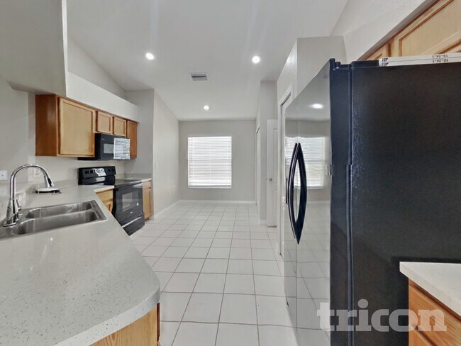 Photo - 6944 Crown Lake Dr