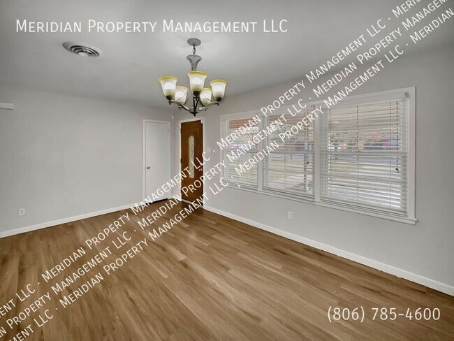 Photo - 4914 11th St