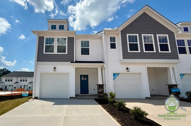 Photo - 515 Harebell Wy Townhome