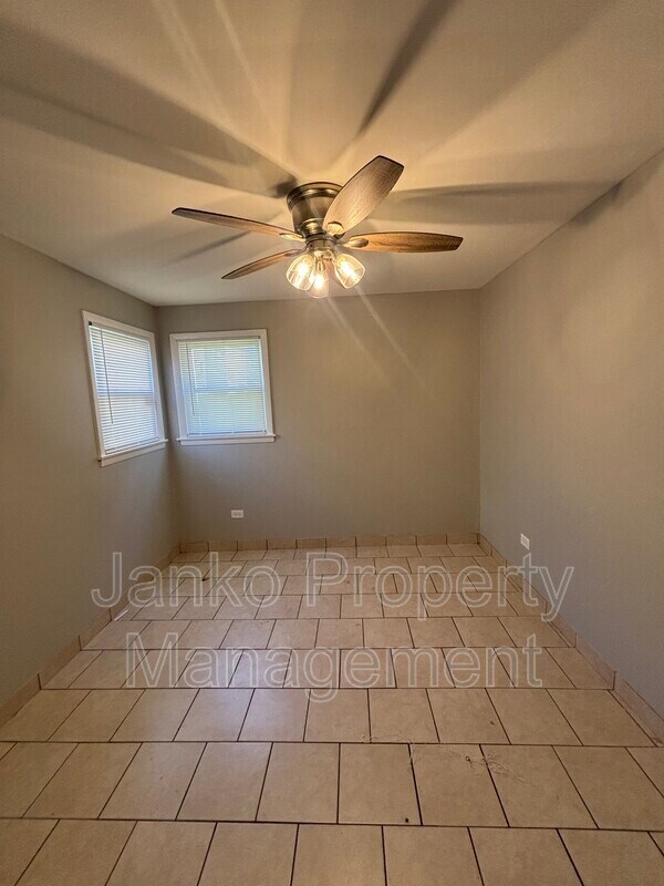 Photo - 2068 135th Pl Unidad 1