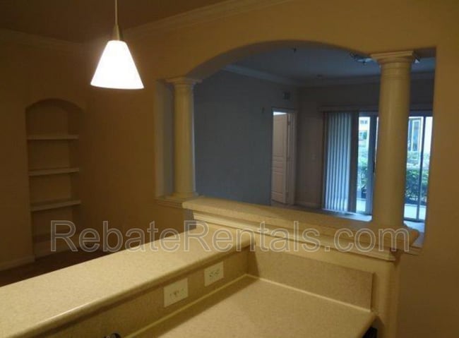 Photo - 8290 Gate Pkwy W Unit 403