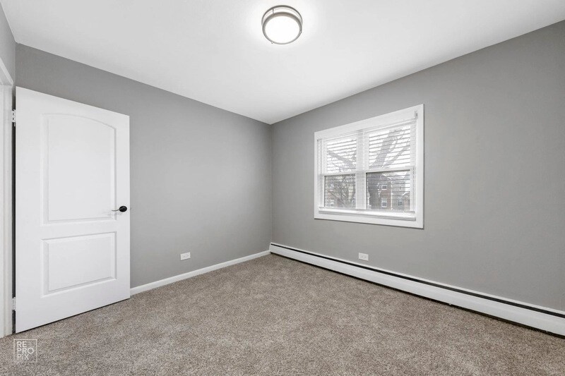 Photo - 5 N Dryden Pl