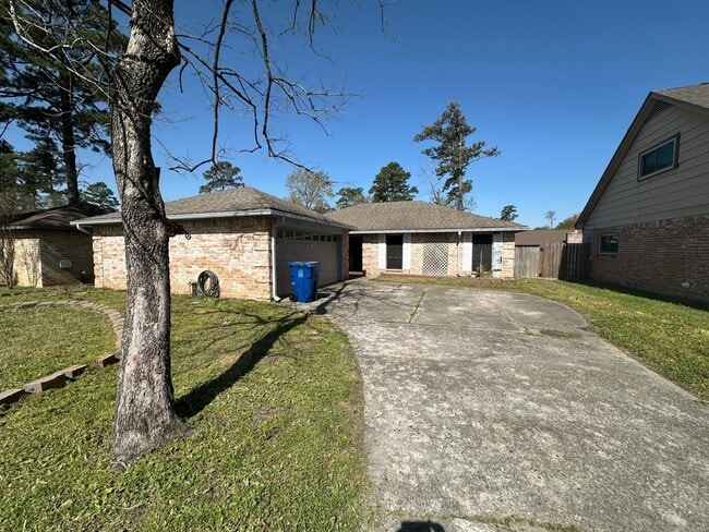 Building Photo - 8230 Amurwood Dr Rental