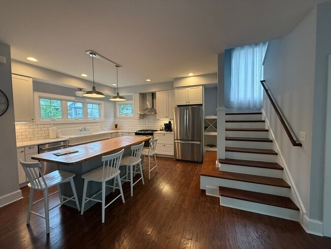Photo - 307 Valley Rd