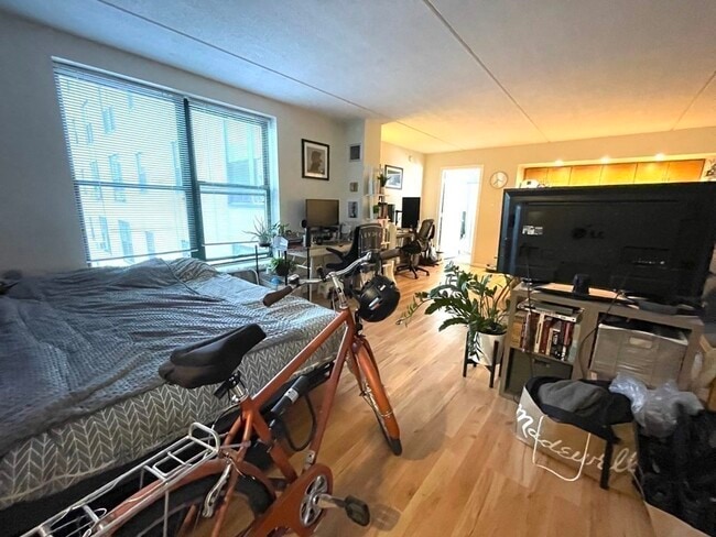 Photo - 108 Peterborough St Unit 5H