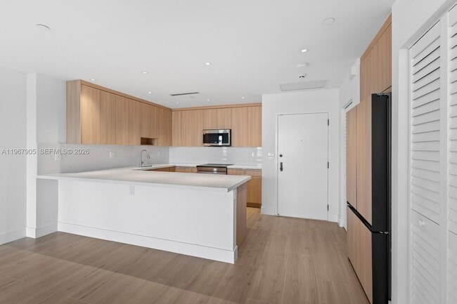 Photo - 251 Crandon Blvd Unit 531