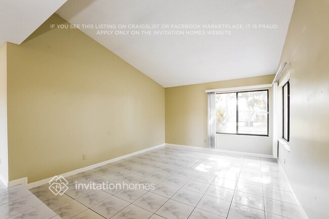 Photo - 343 Kantor Blvd