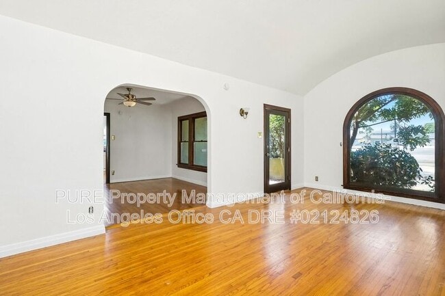 Photo - 2256 Maine Ave