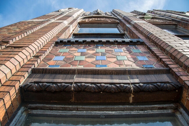 Building Photo - 1150 Griswold St