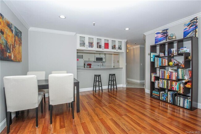 Photo - 25 Rockledge Ave Unidad 106W