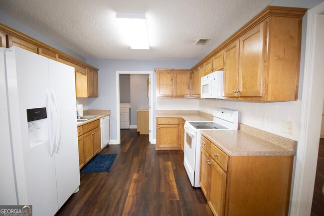 Photo - 2309 Oak Ridge Ln