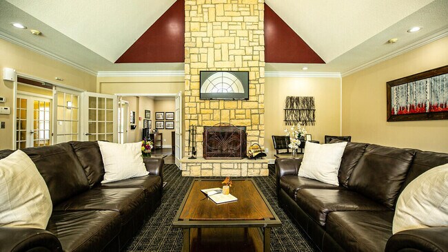 Pinnacle Woods