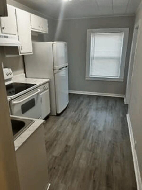 Photo - 209 S 1st St