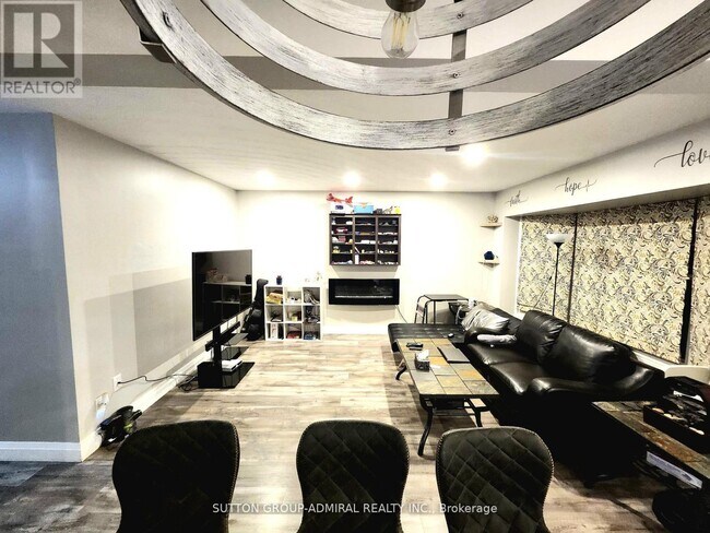 Photo - 602 Dean Ave