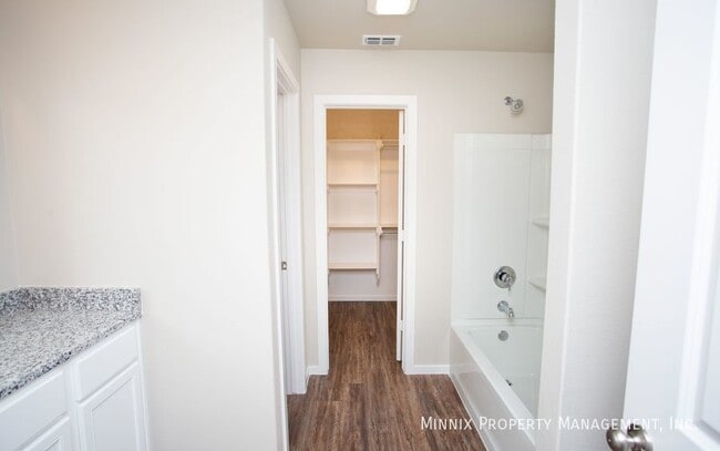 Photo - 2123 Kokomo Ave