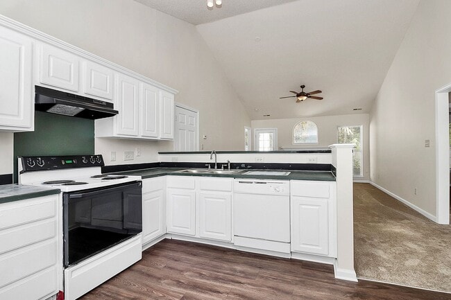 Photo - Updated Three Bedroom Home in Northwoods N...