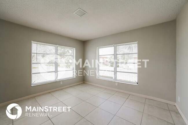 Photo - 4731 NW 41st St