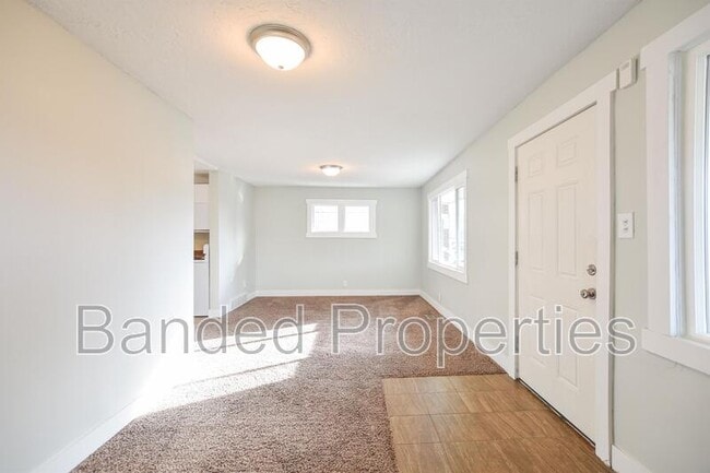 Photo - 2965 S 500 E